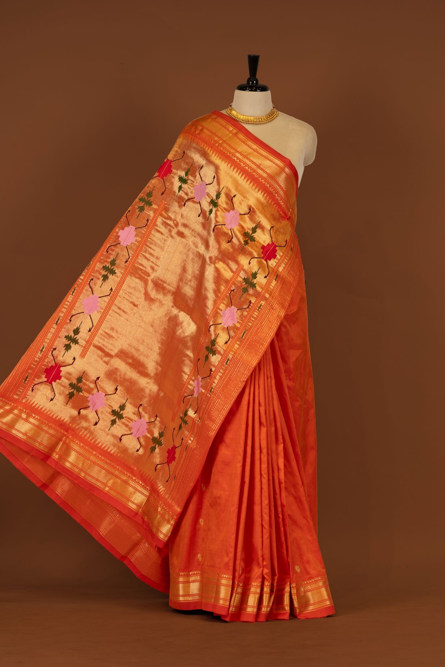Handloom Baropanja Pallu Paithani