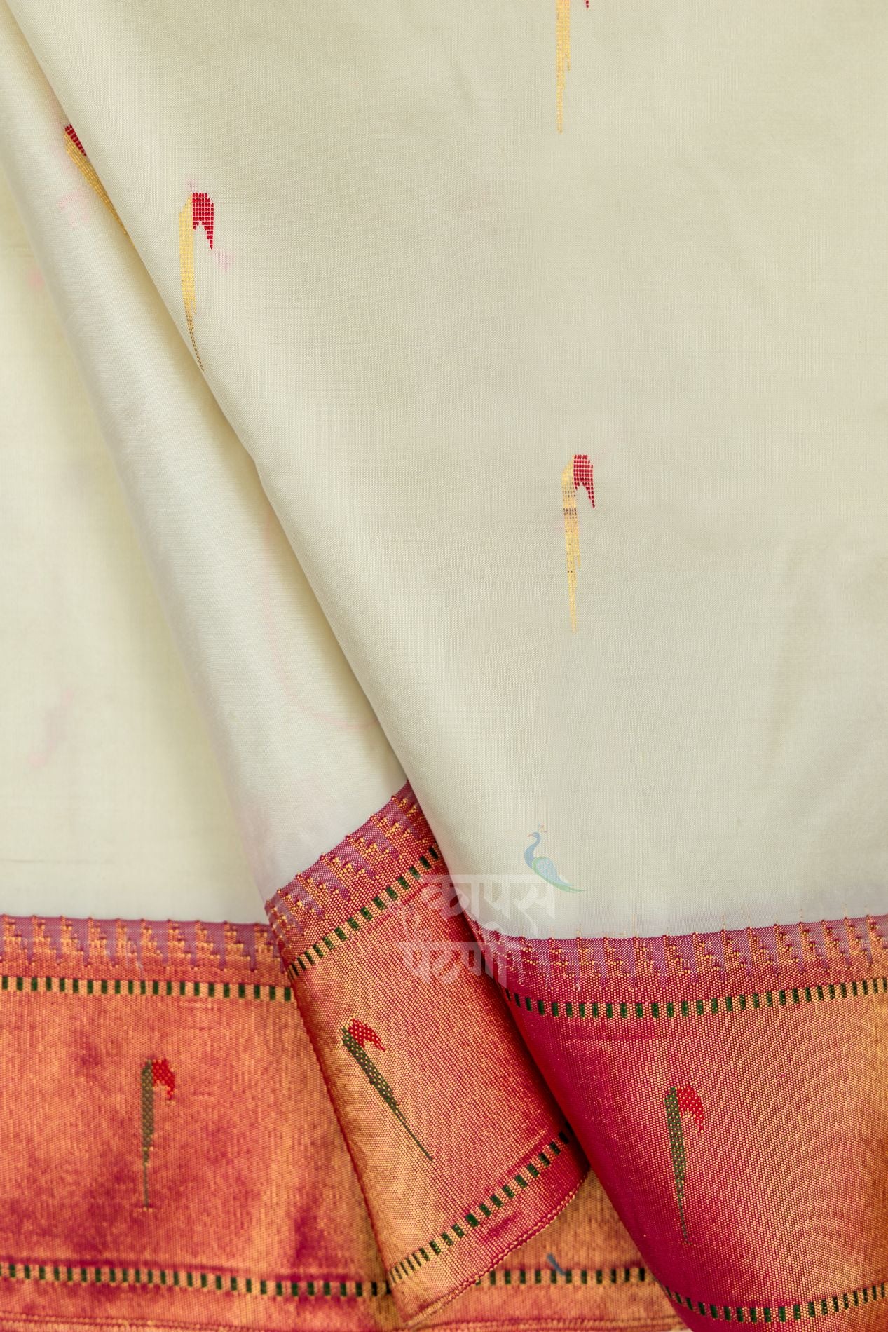Gangotri Turning Pure Silk Muniya Saree