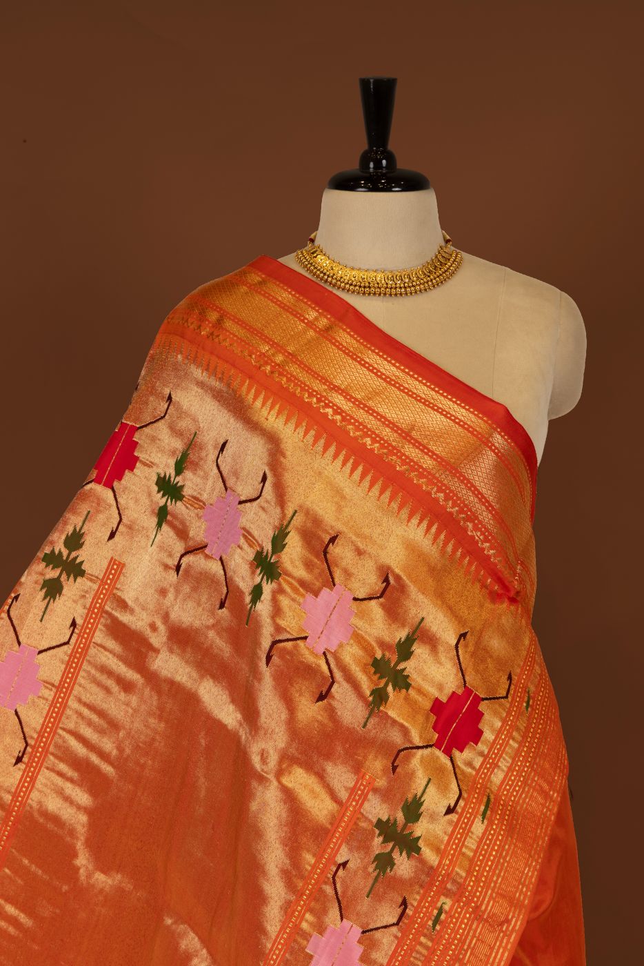 Handloom Baropanja Pallu Paithani