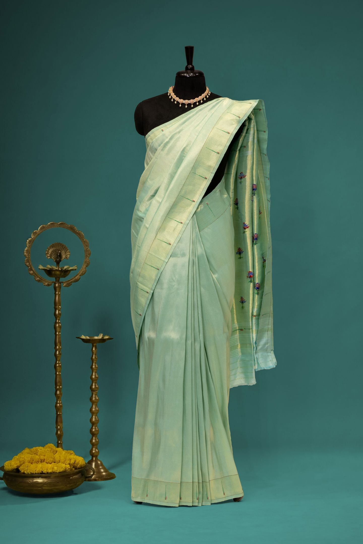 Handwoven Stripe Tissue Designer Muniya Paithani