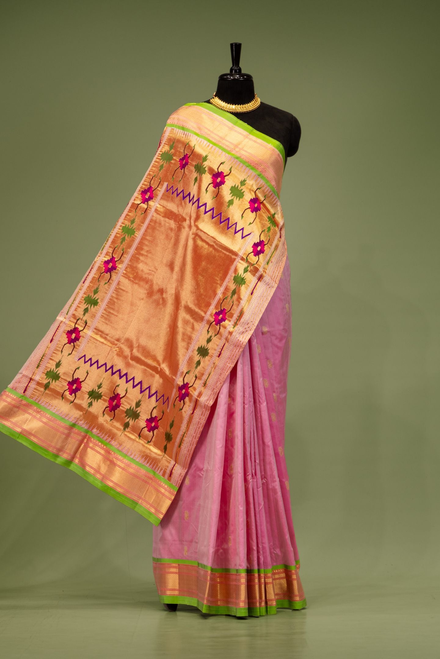 Handloom Baropanja with Tawa Pallu Paithani
