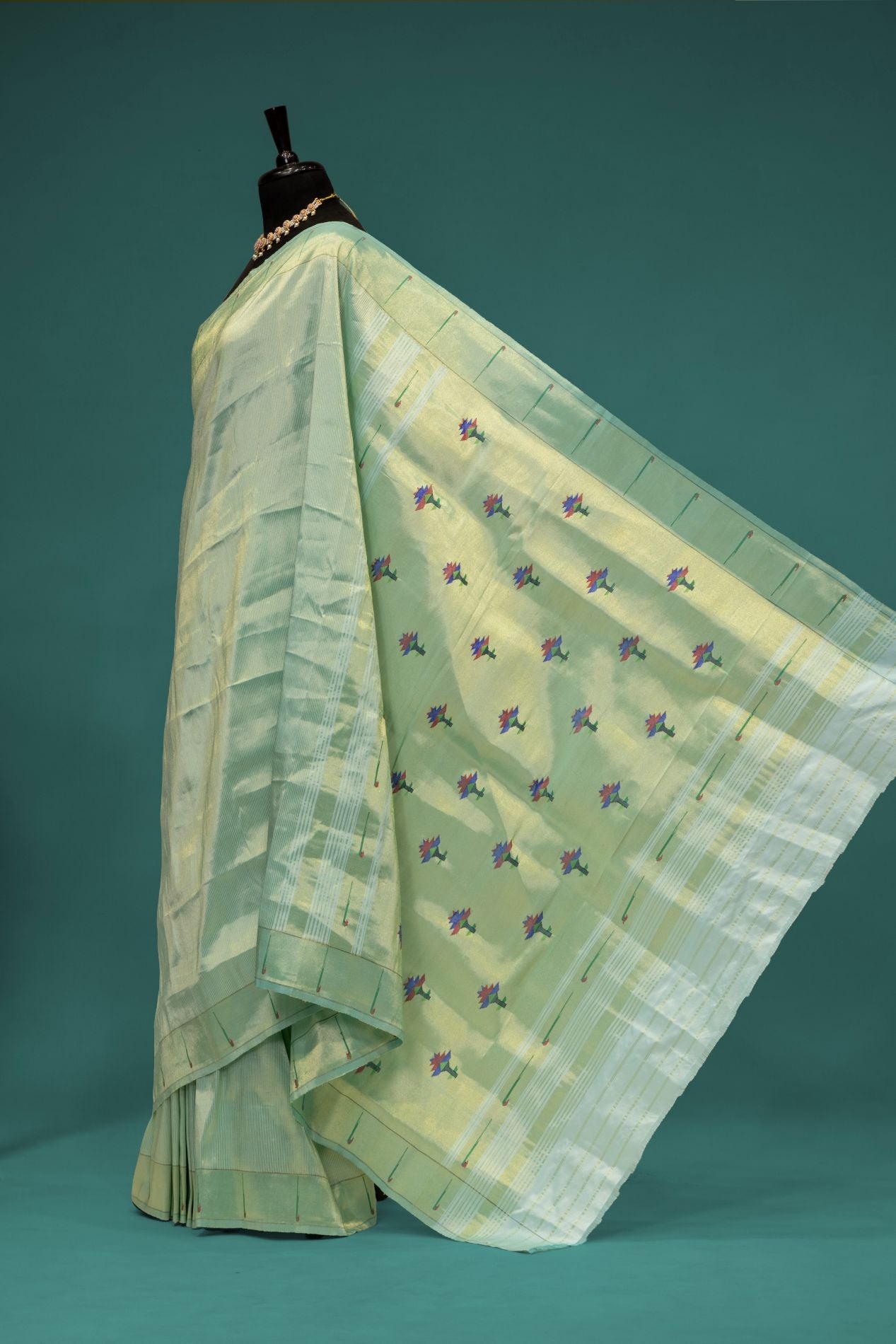 Handwoven Stripe Tissue Designer Muniya Paithani