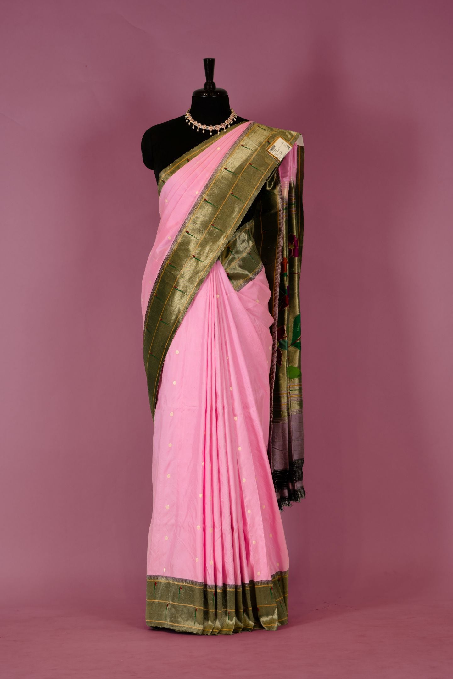 Handwoven Double Muniya Border Paithani