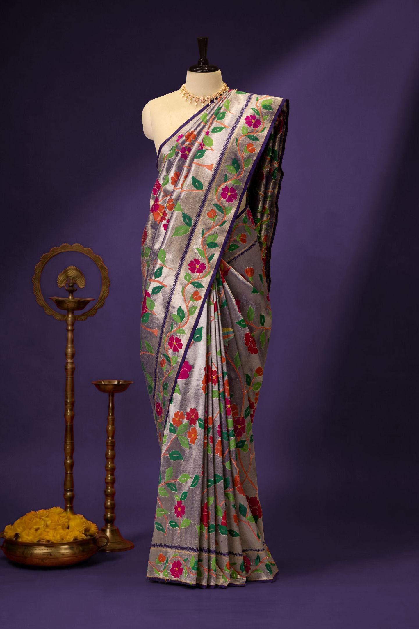 Handloom Brocade Paithani