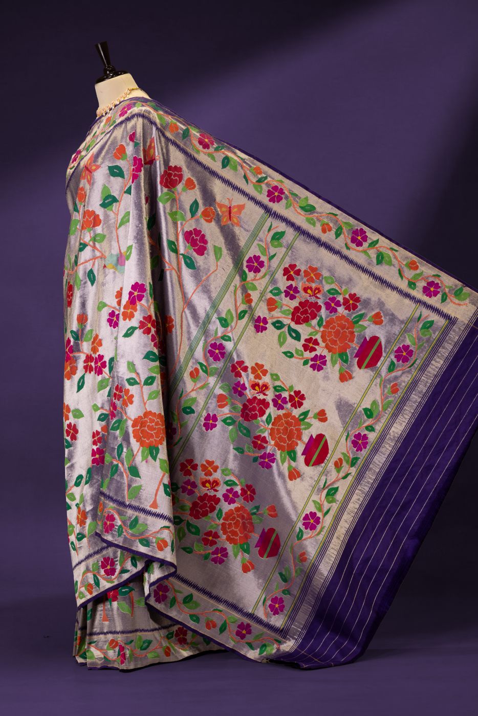 Handloom Brocade Paithani