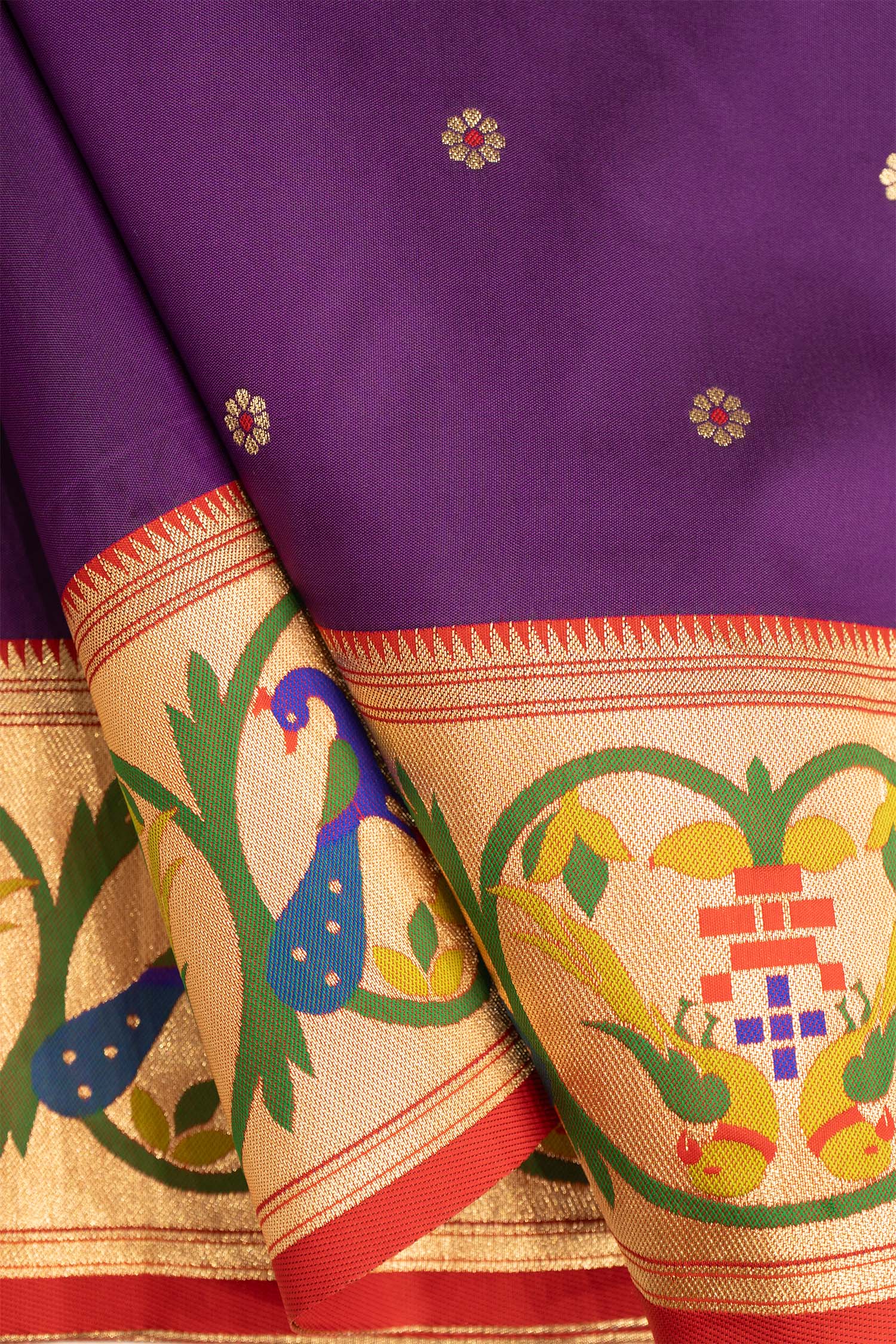 Designer Meena Butti Saree