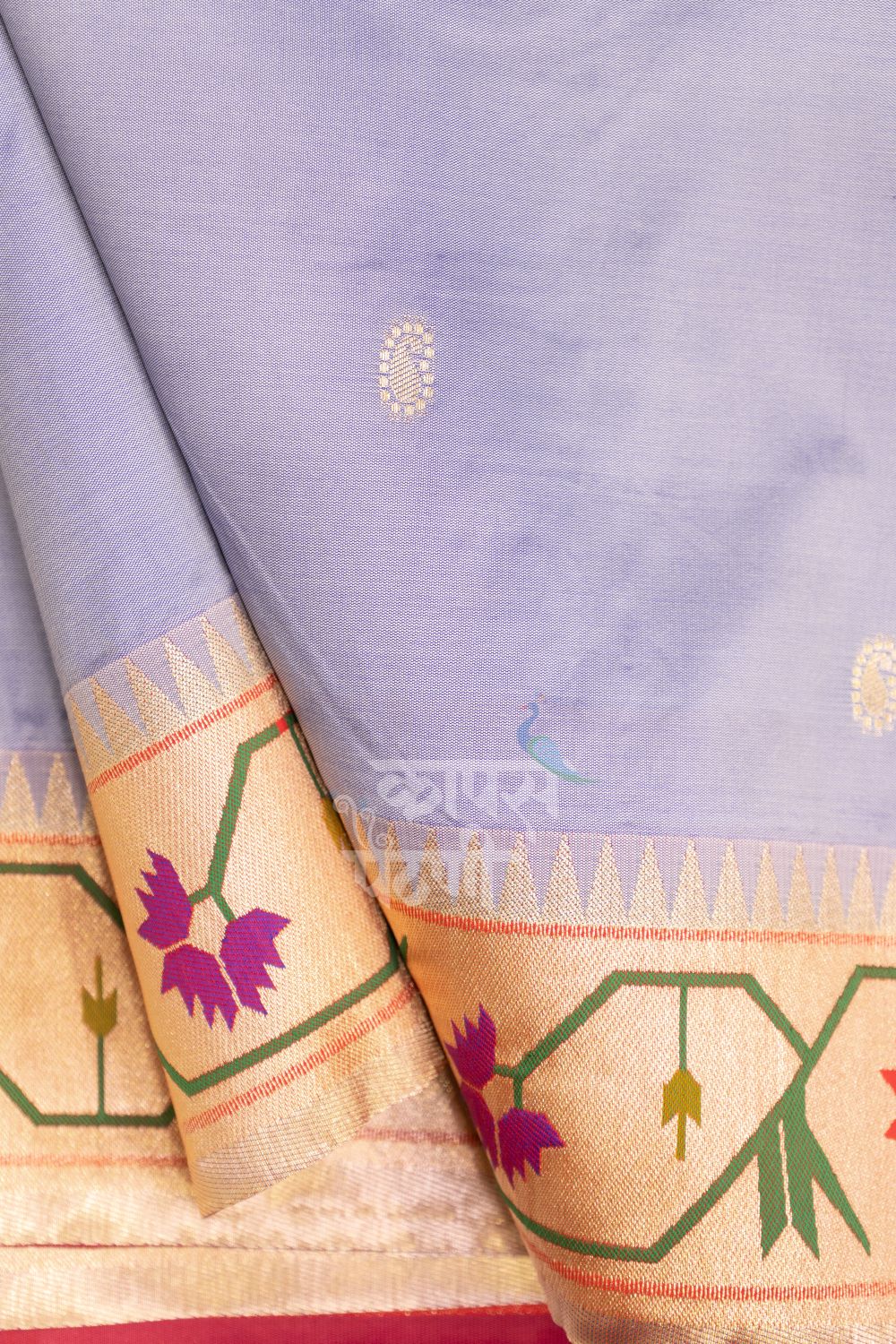 Traditional Asavali Border Designer Saree