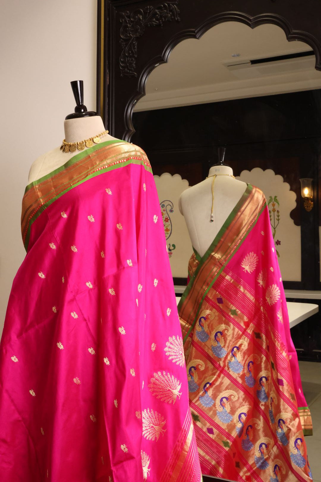 Handloom Nachare More Paithani