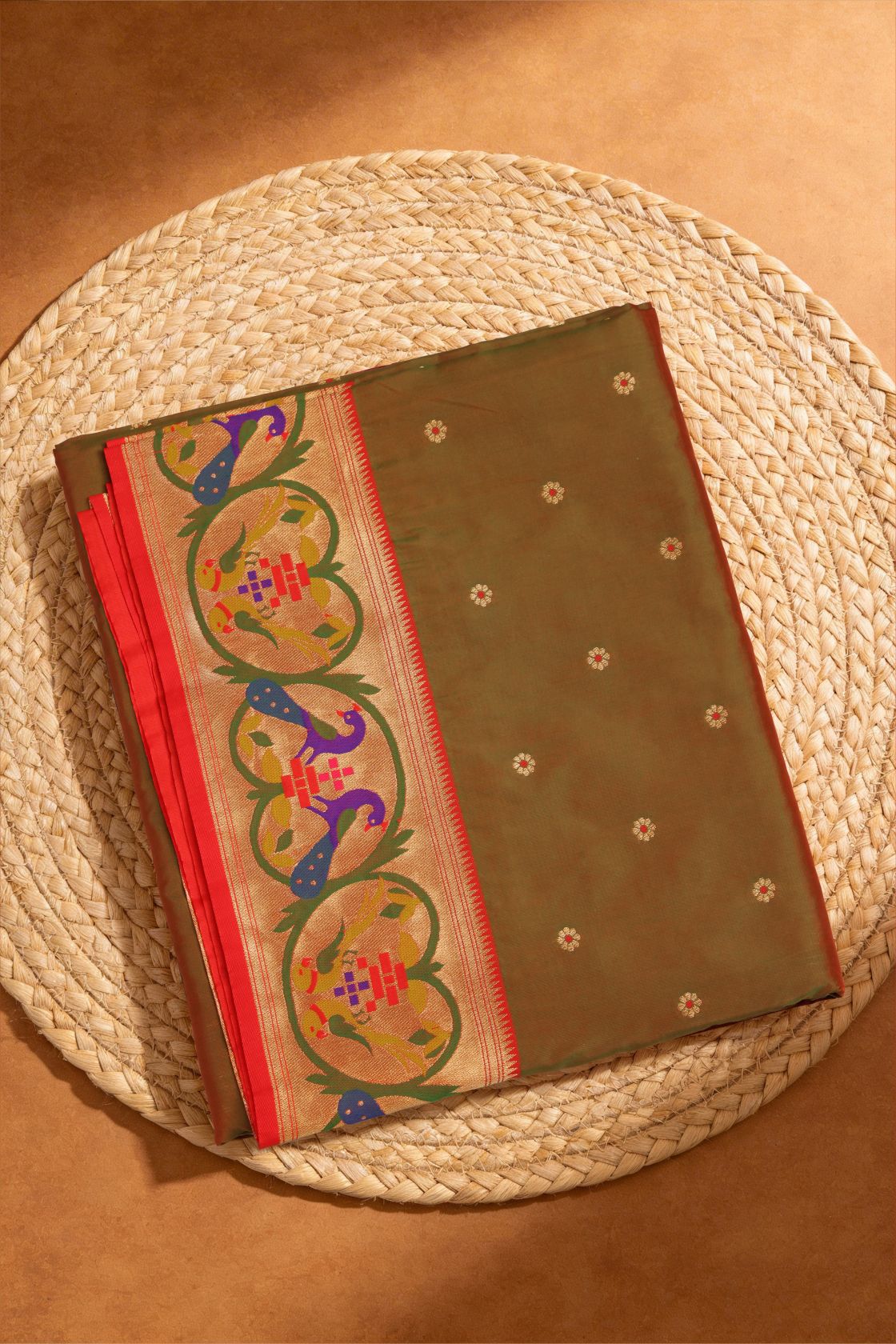 Designer Meena Butti Saree