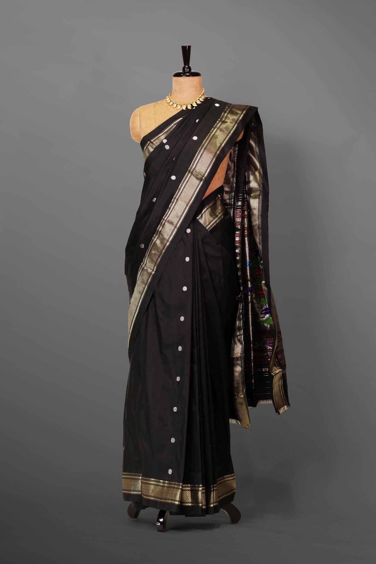 Handloom Double Pallu Paithani