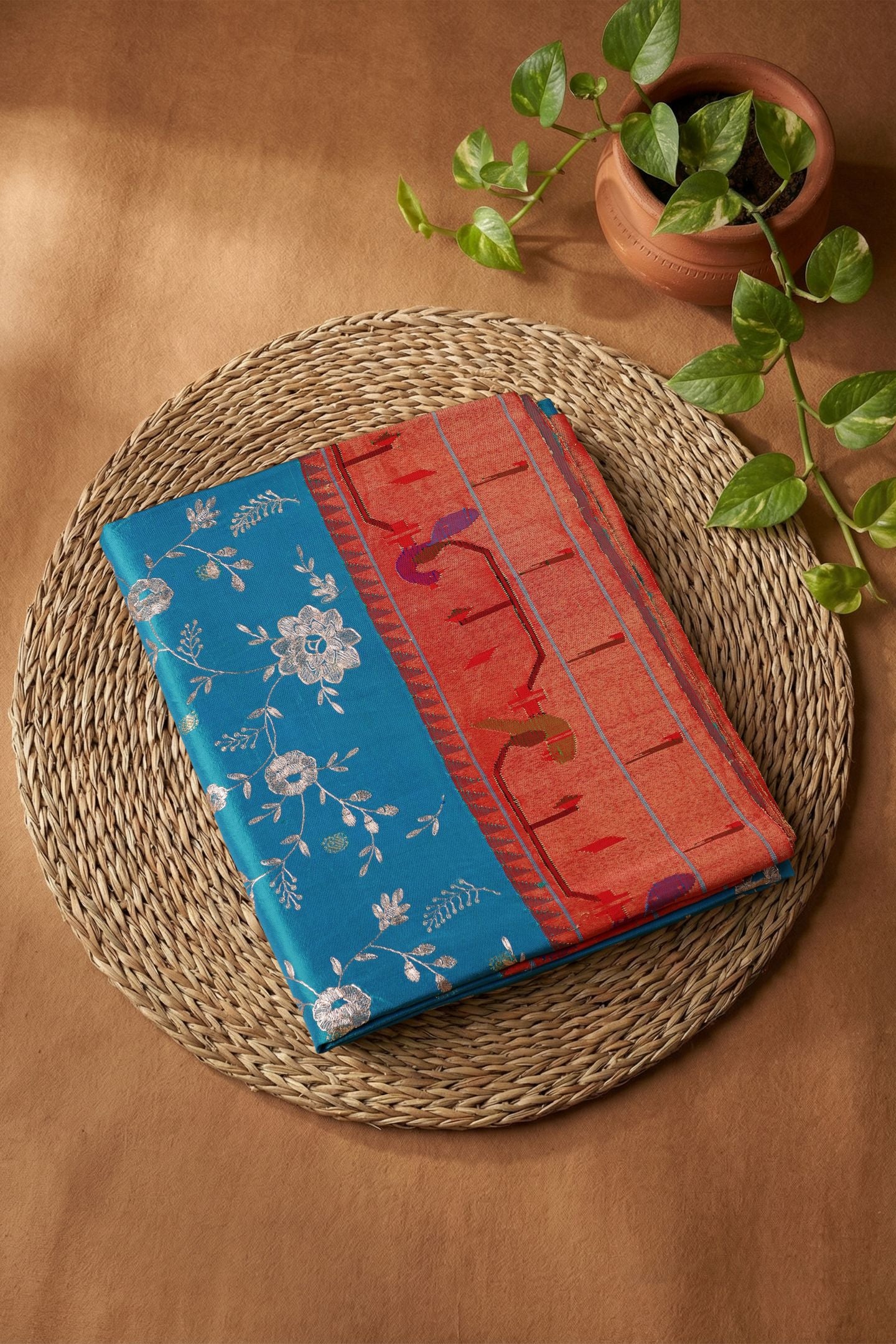 Handloom Peacock Parrot Border Pitta Work Paithani