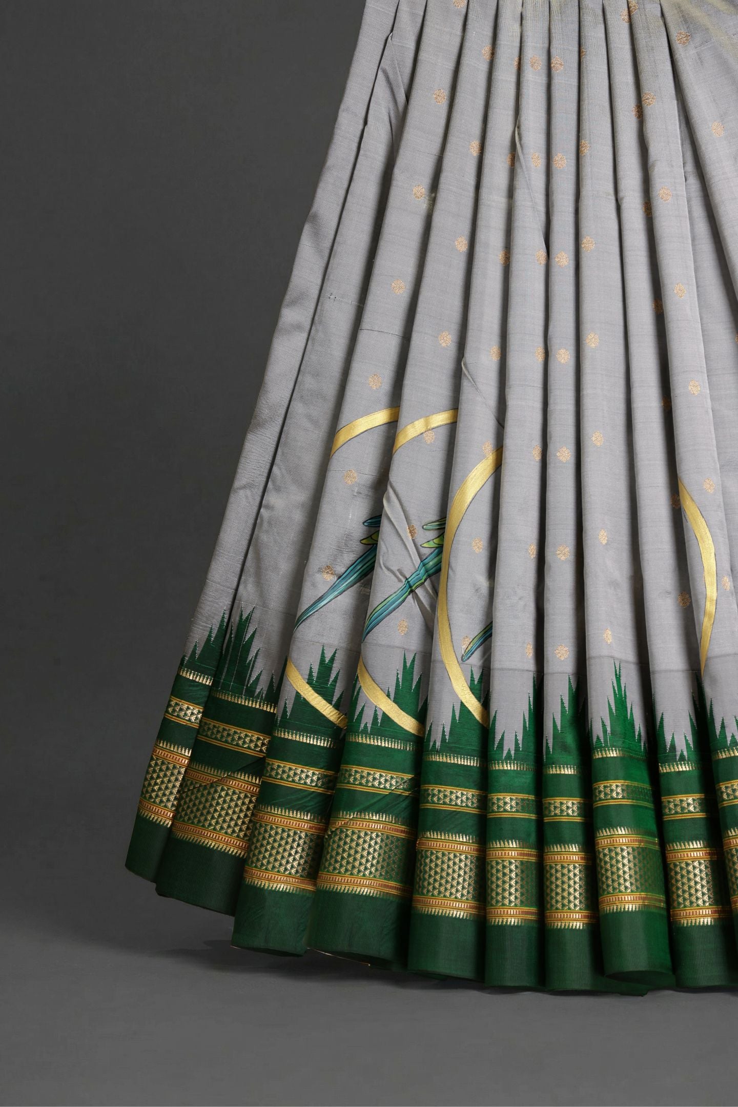 Traditional Temple Irkal with Kalamkari