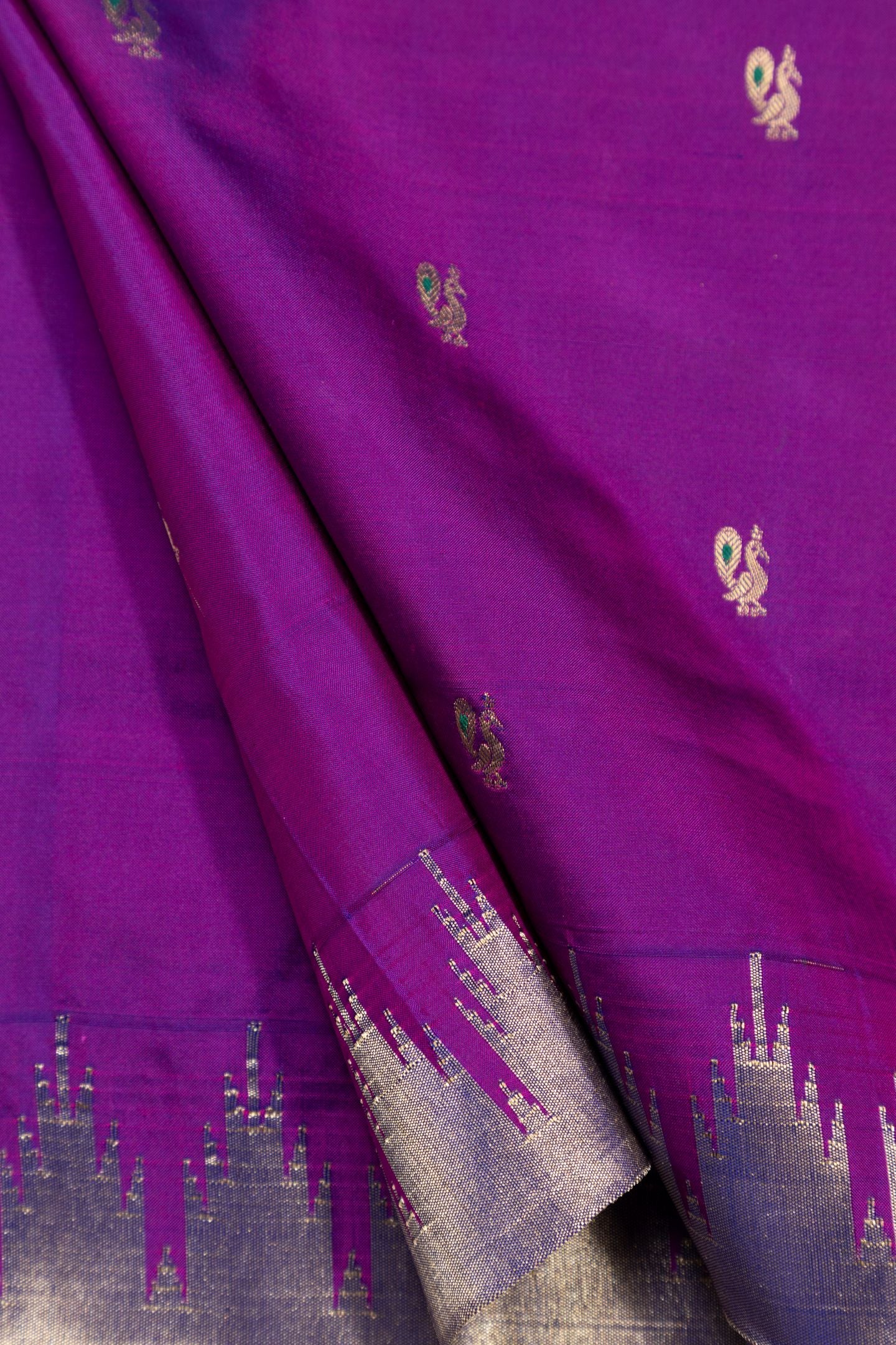 Traditional Pure Silk Small Temple Border Meena Butta Saree