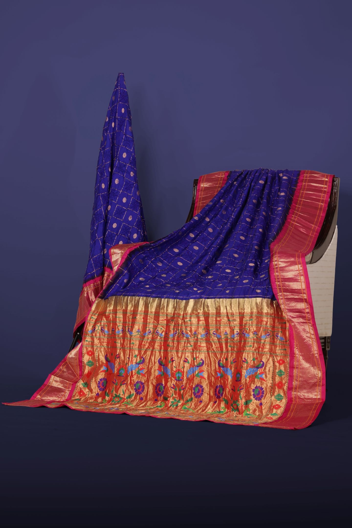 Kadiyal Checks All Over Butta Bandhej