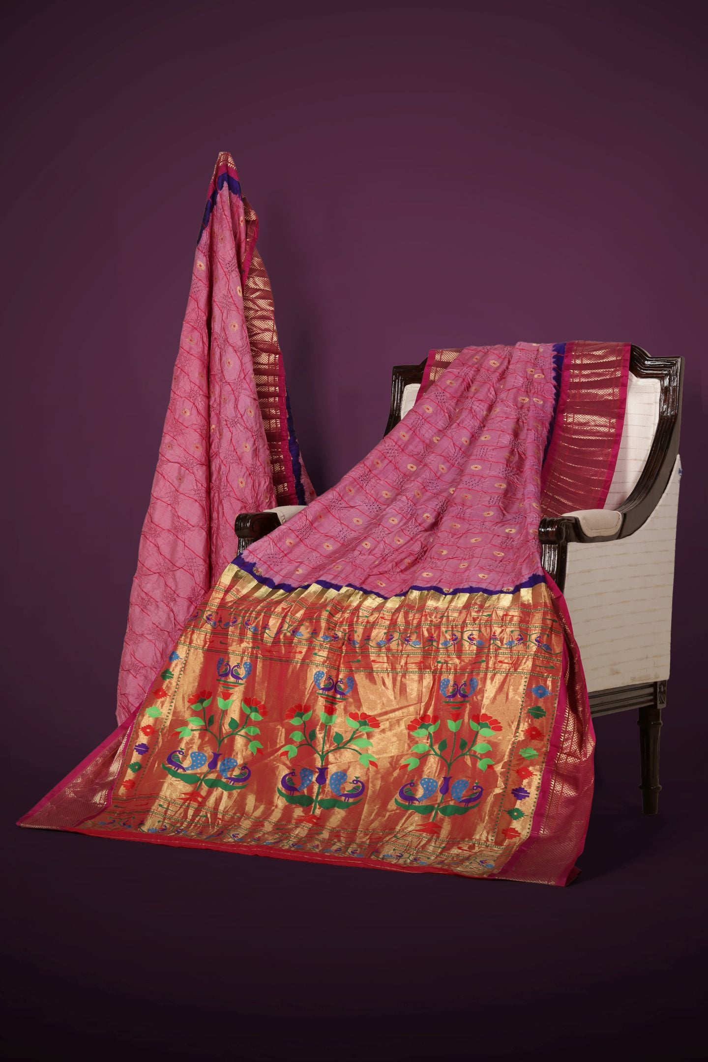 Kadiyal Checks All Over Meena Butta Bandhej