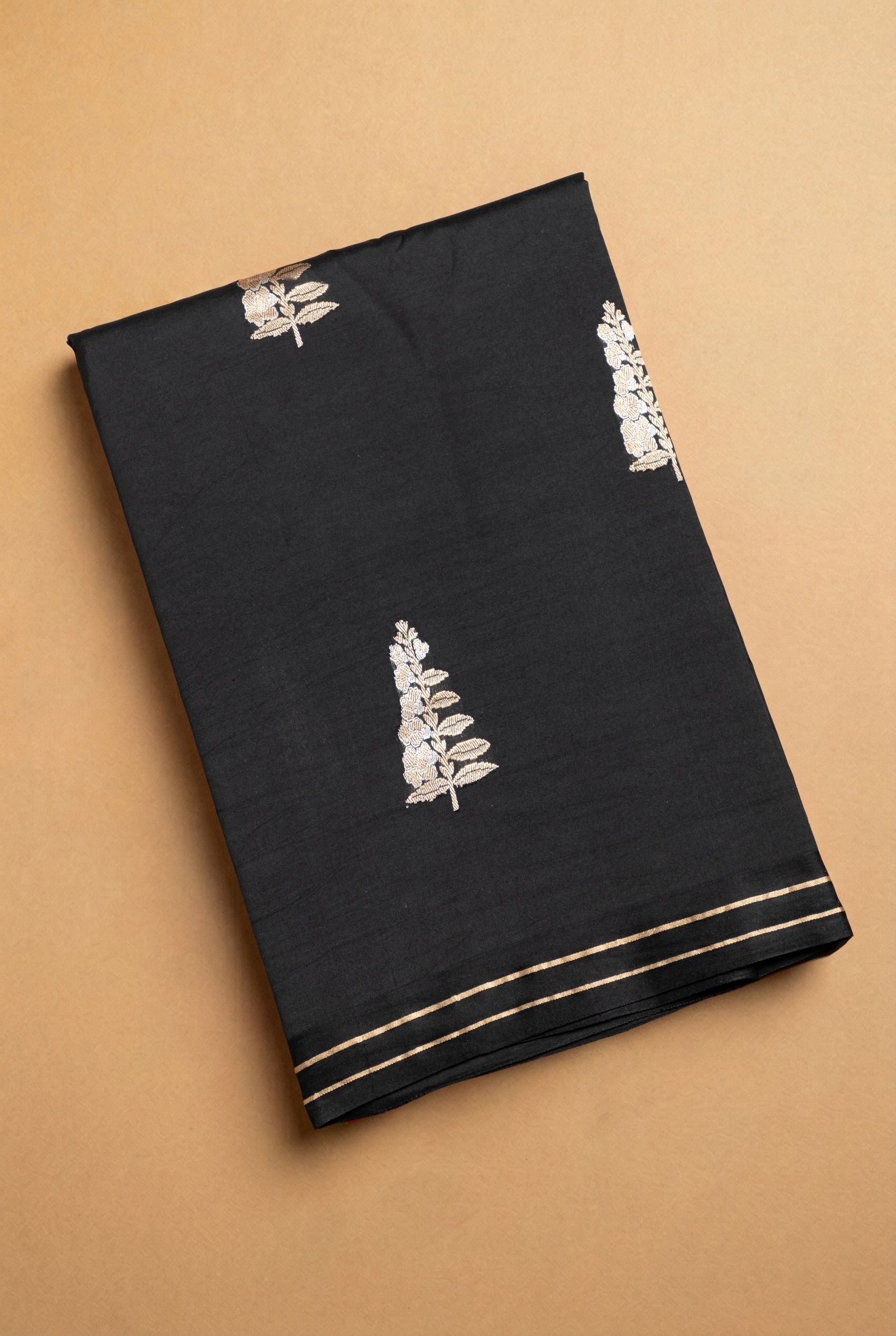 Hand Woven Mango Silk Saree