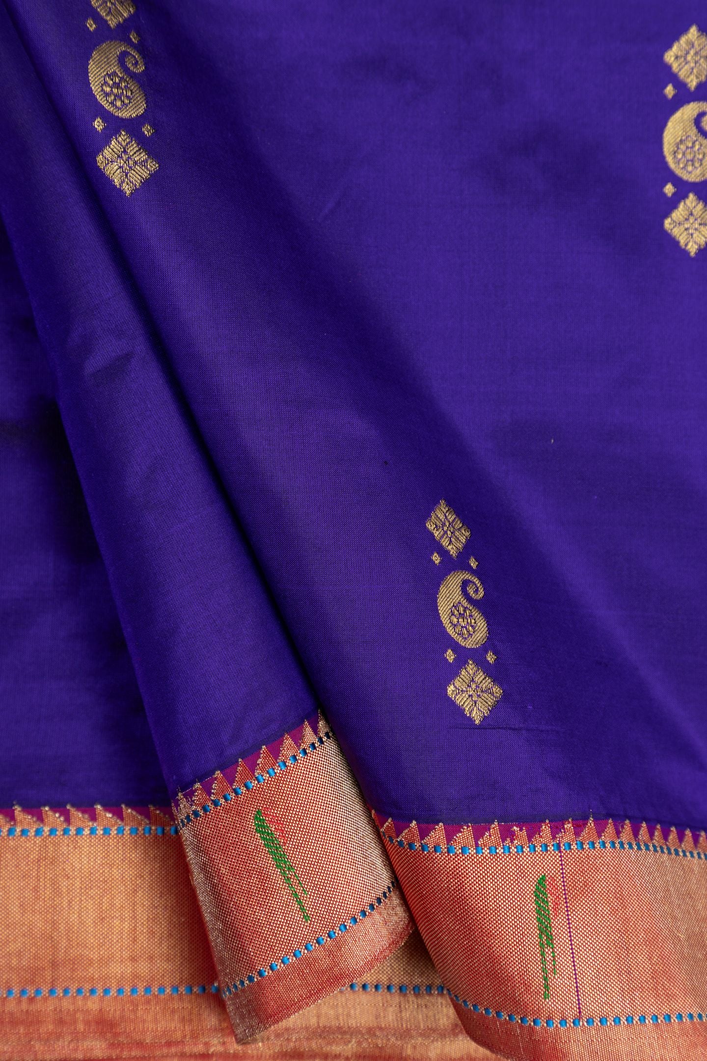Traditional Pure Silk Muniya Saree