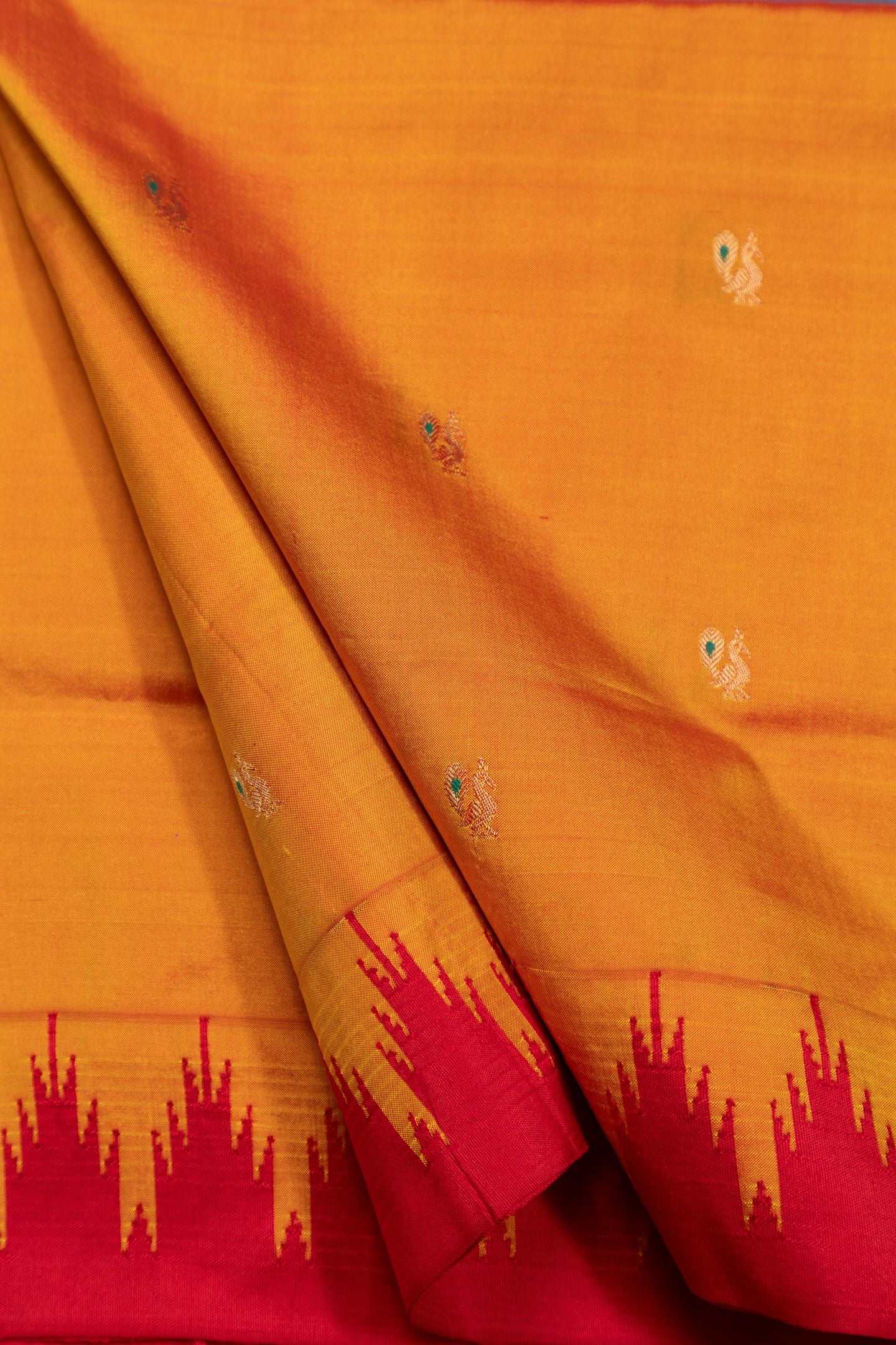 Traditional Pure Silk Small Temple Border Meena Butta Saree
