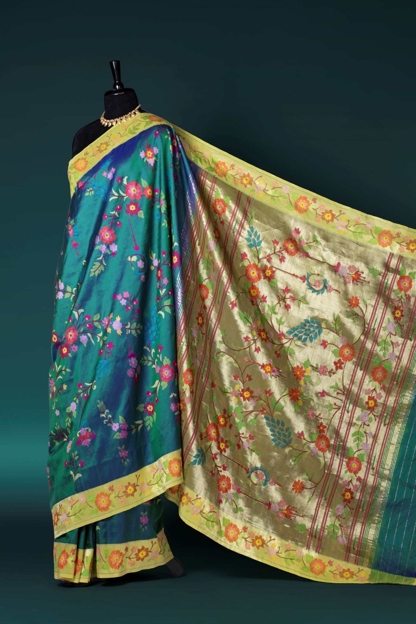 Hand Woven Brocade Paithani