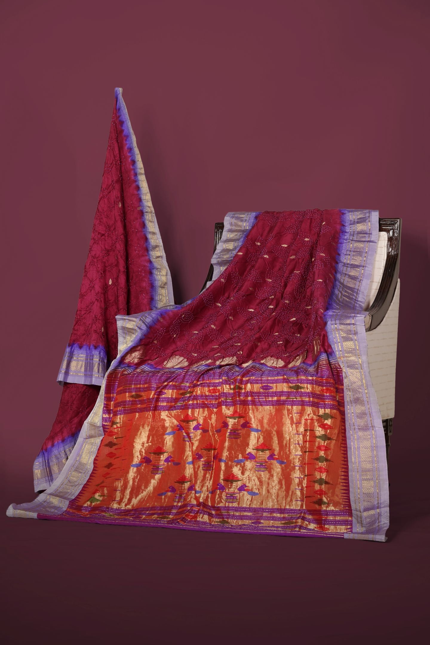 Handloom Nachare Mor Bandhej Paithani