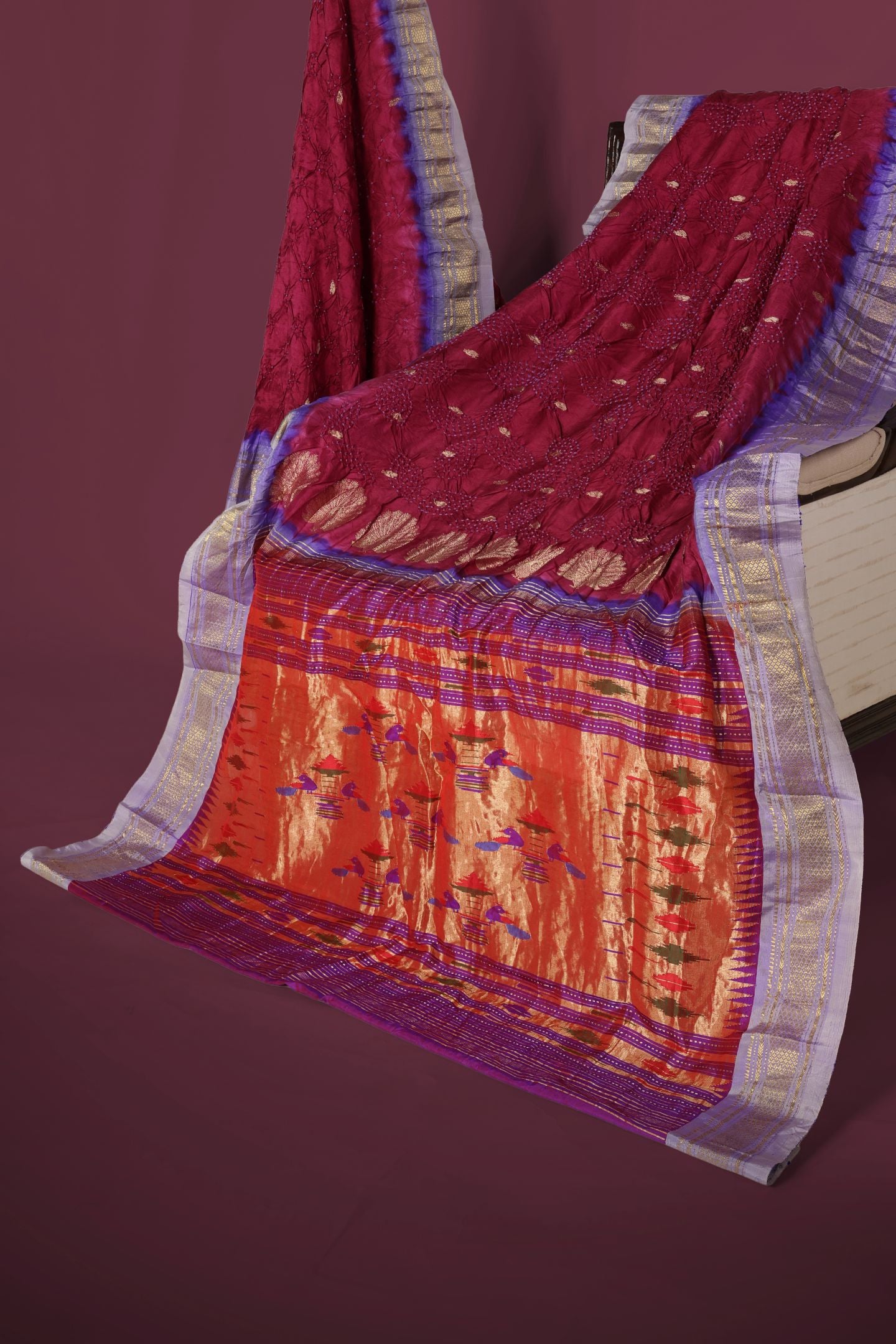 Handloom Nachare Mor Bandhej Paithani