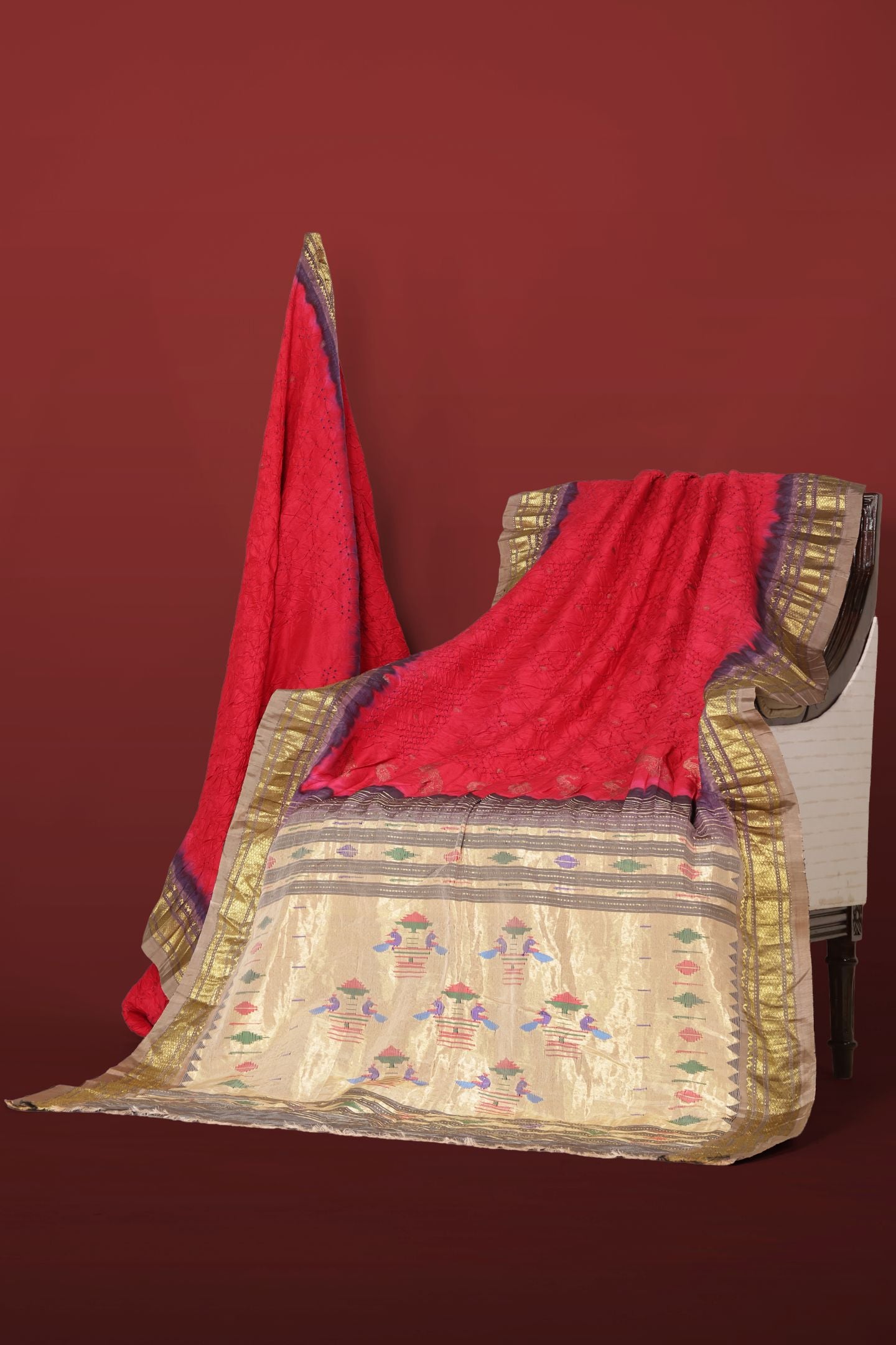 Handloom Side Mor Bandhej Paithani