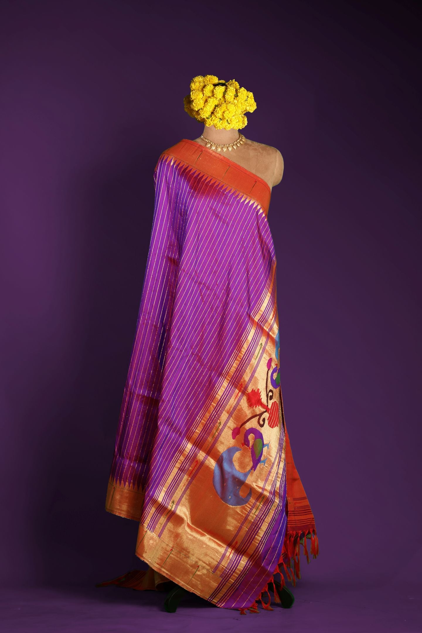 Hand Woven Stripes Muniya Pure Silk Dupatta