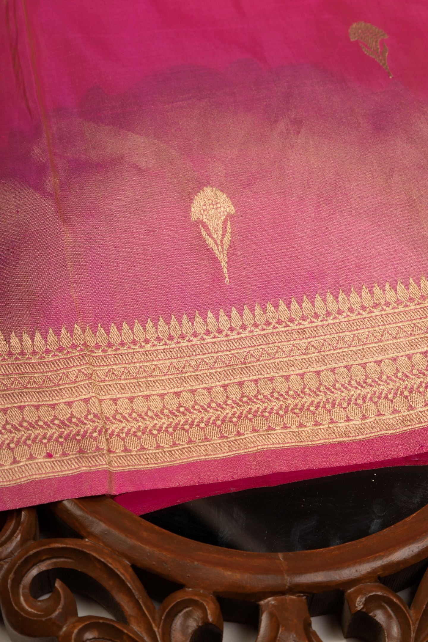 Hand Woven Pure Tissue Banarasi Saree