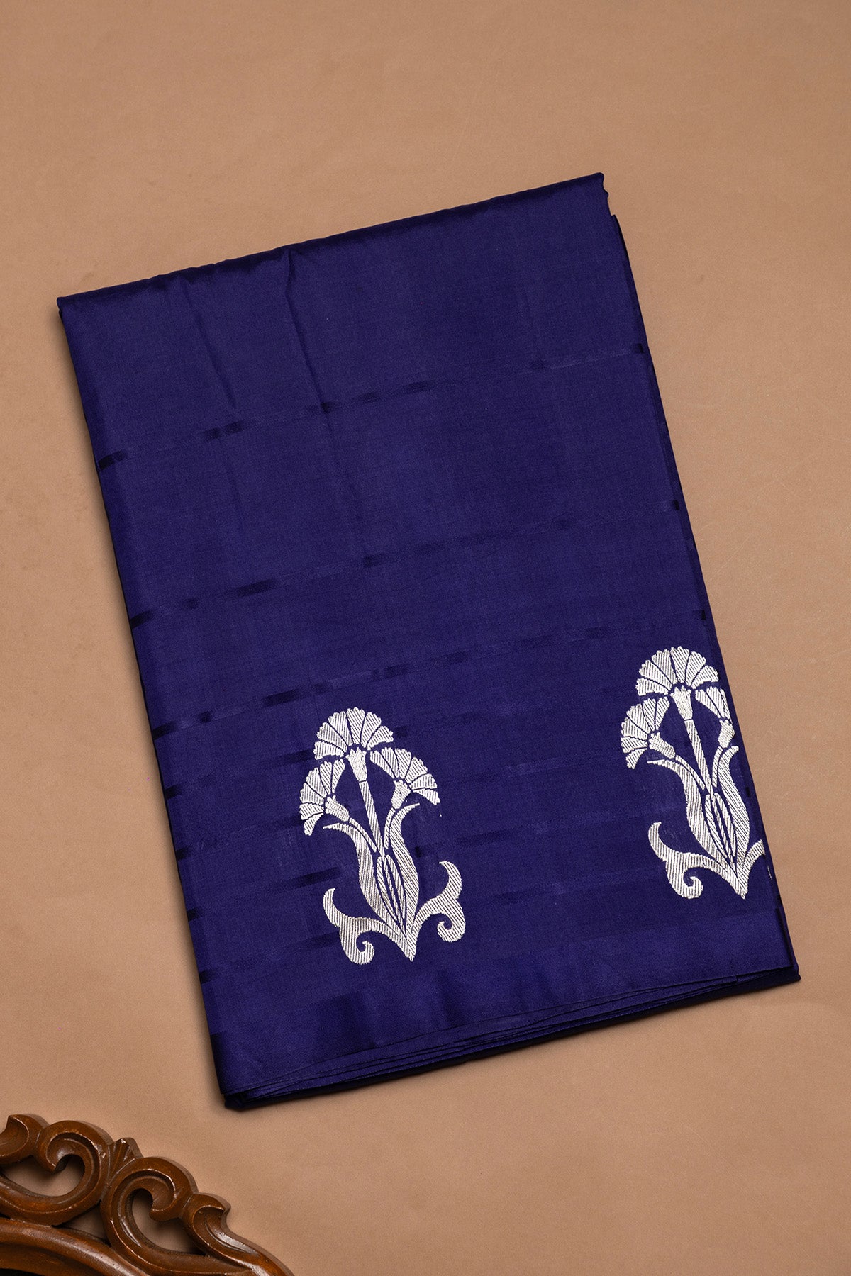 Border Butta Mango Silk Saree