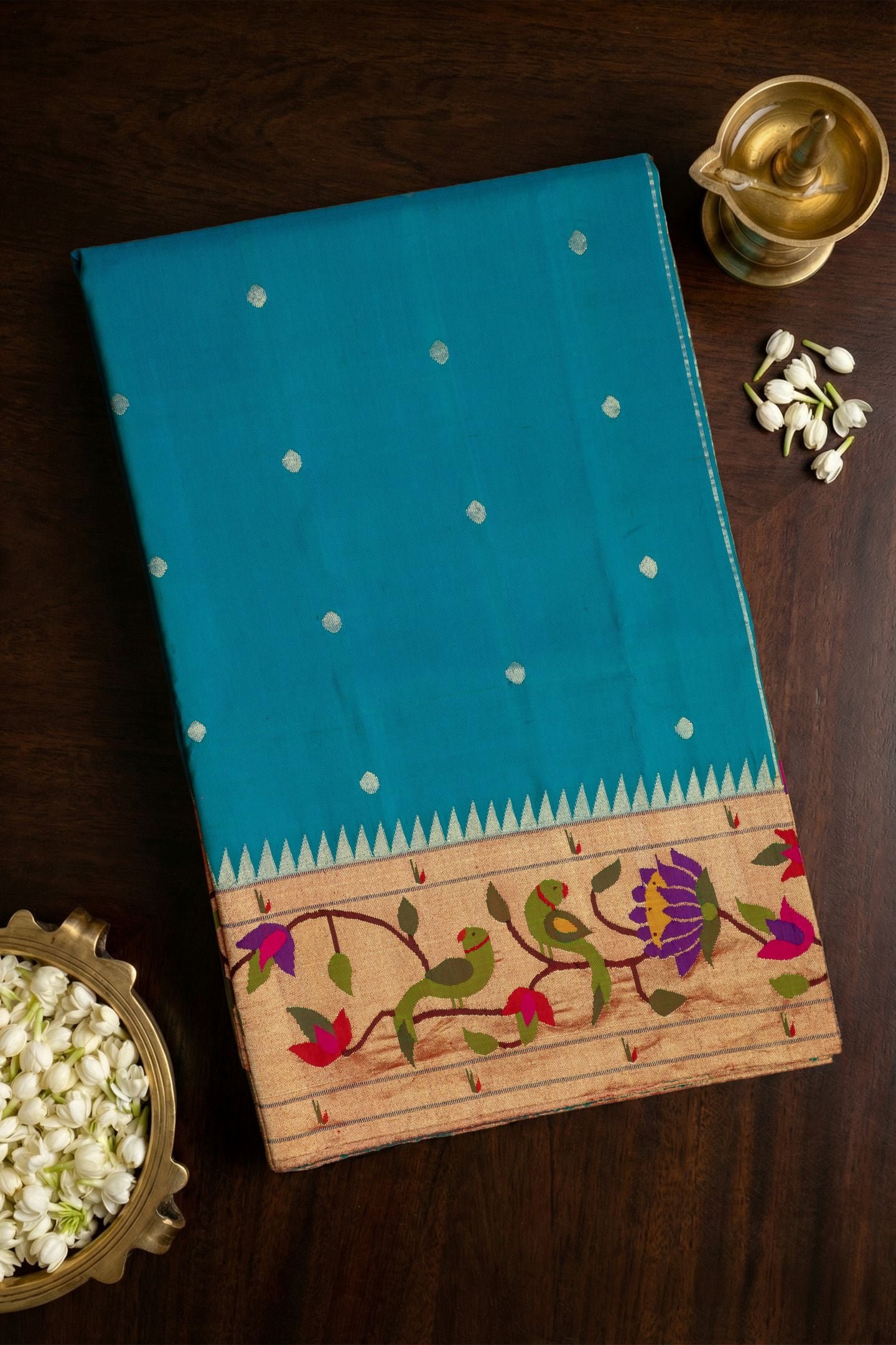 Hand Woven Brocade Paithani
