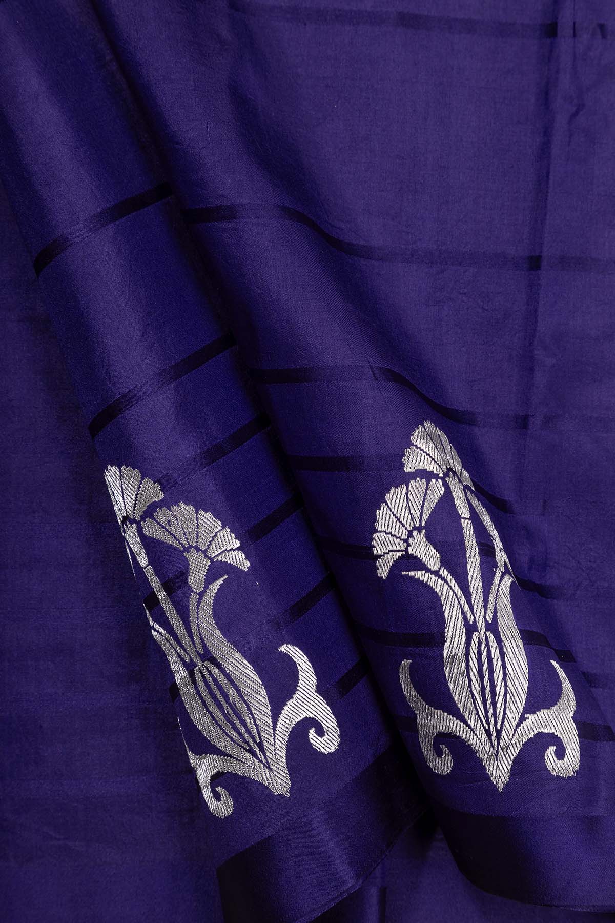 Border Butta Mango Silk Saree