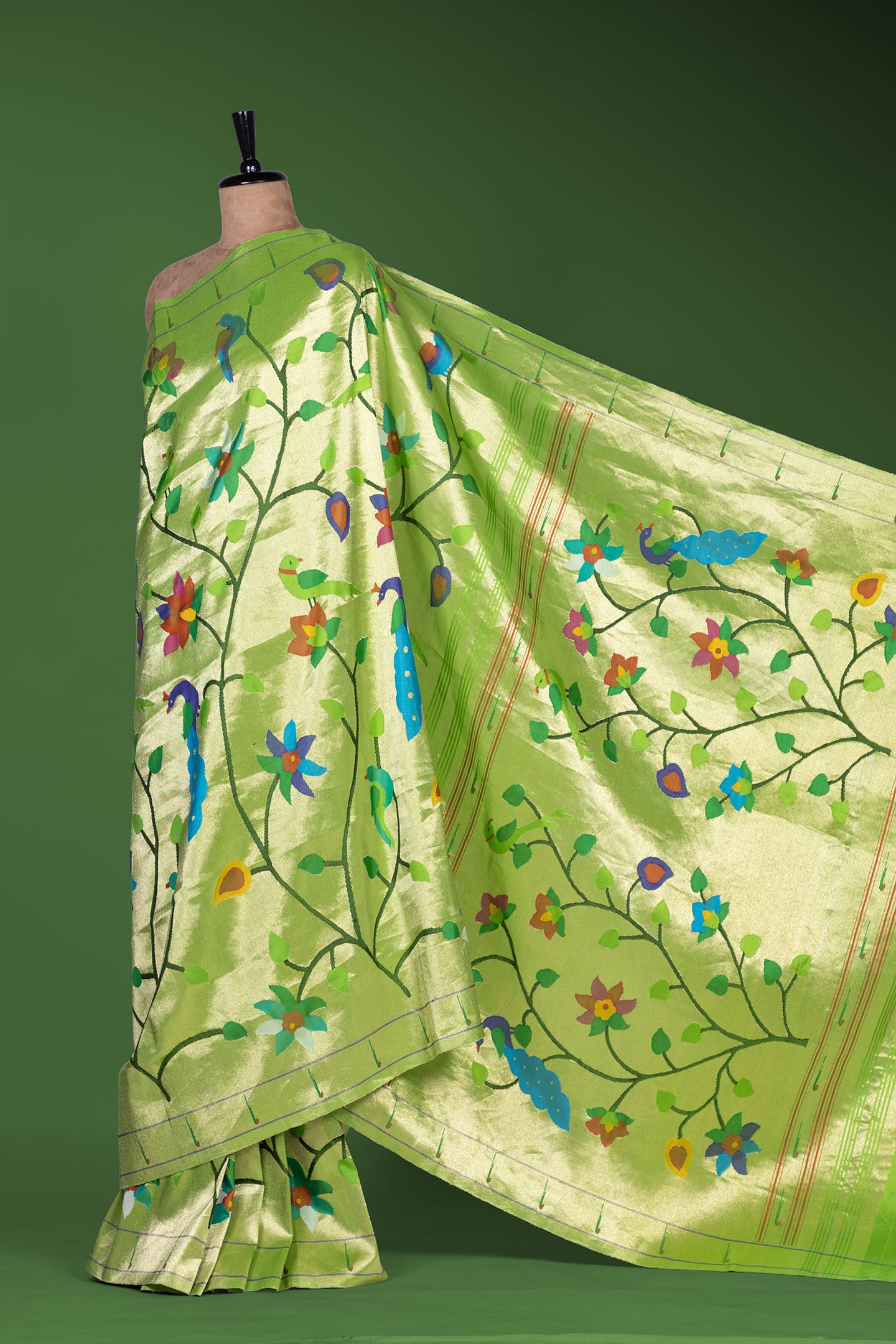 Hand Woven Brocade Paithani