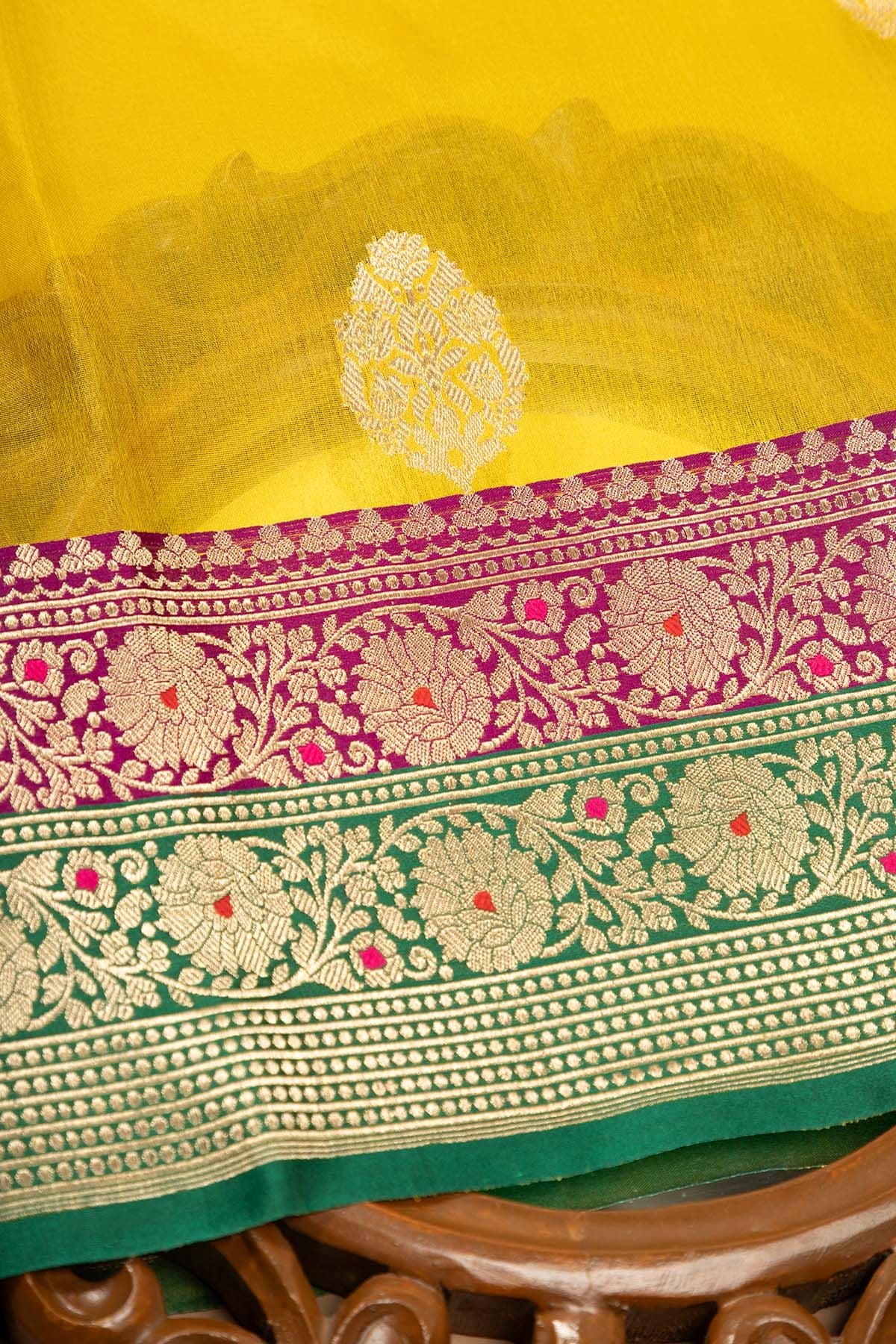 Hand Woven Pure Tissue Meena Border Banarasi Saree