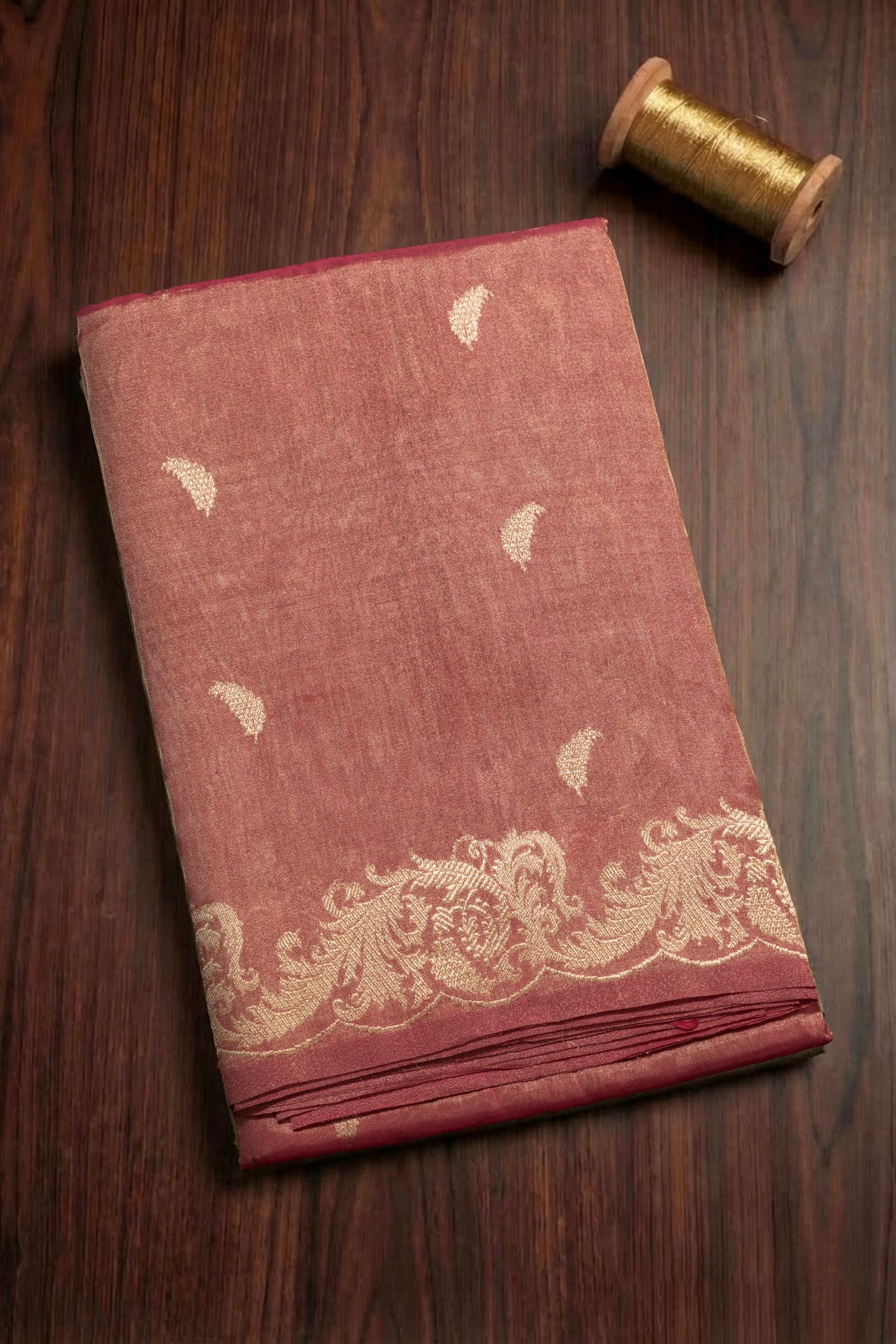 Hand Woven Pure Tissue Designer Border Banarasi Saree