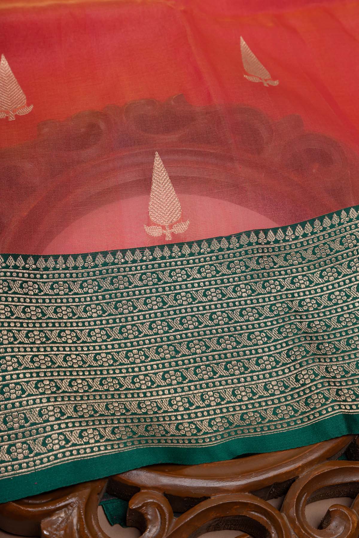 Hand Woven Pure Organza Banarasi Saree